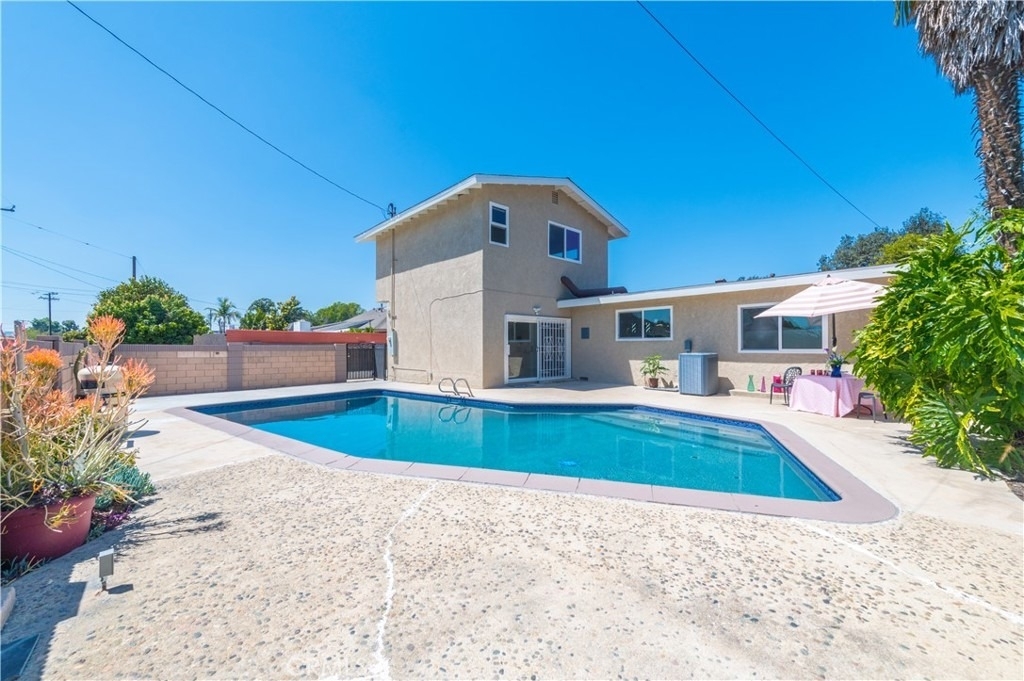 1334 Glendora Avenue - Photo 12