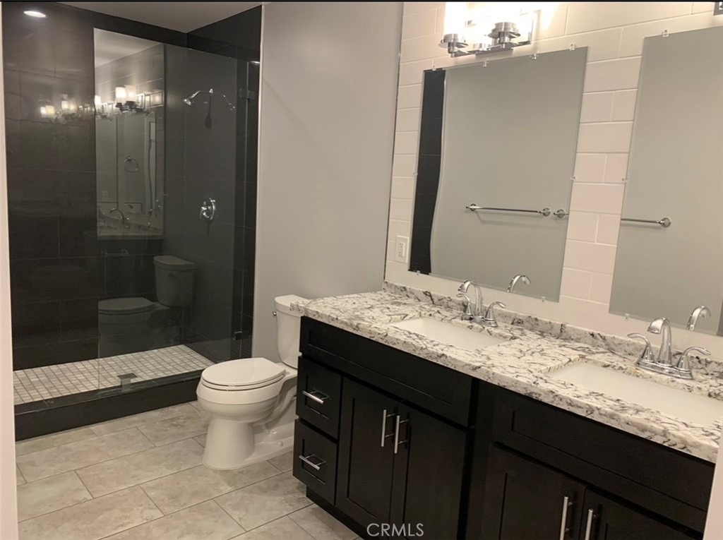 608 Drake - Photo 4