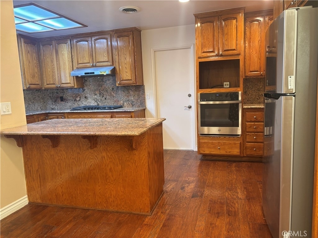 943 Gehrig Avenue - Photo 9