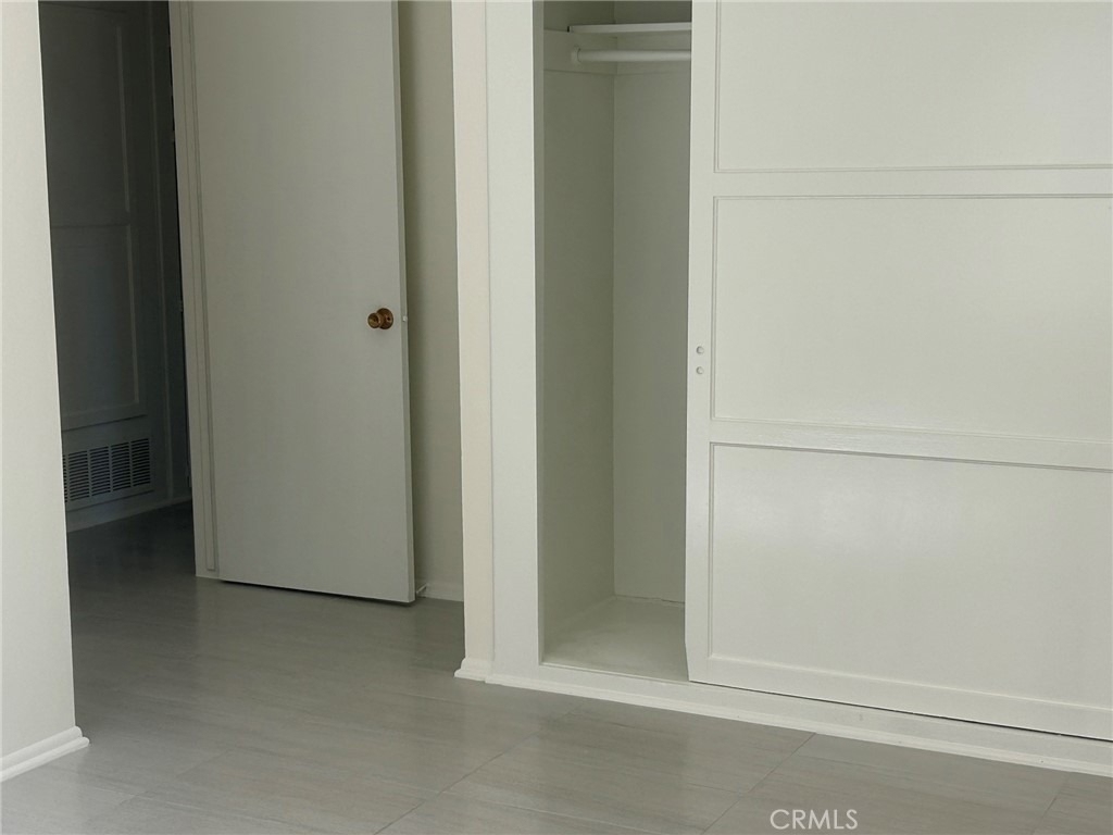 248 Wake Forest - Photo 16