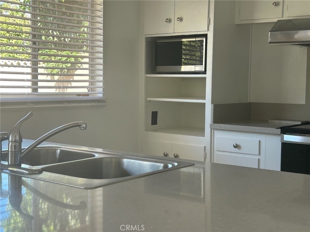 248 Wake Forest - Photo 6
