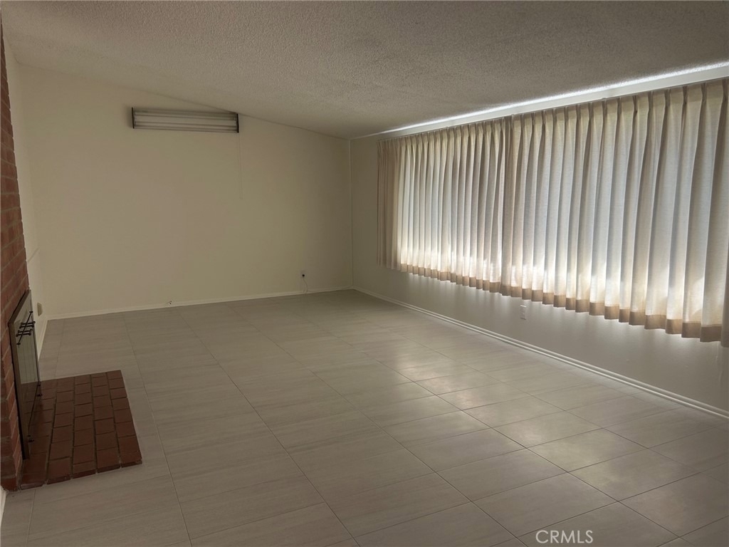 248 Wake Forest - Photo 2