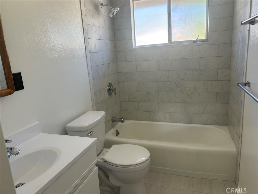 248 Wake Forest - Photo 17