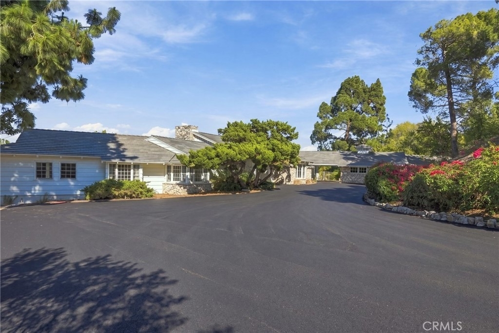 72 Saddleback Road - Photo 1