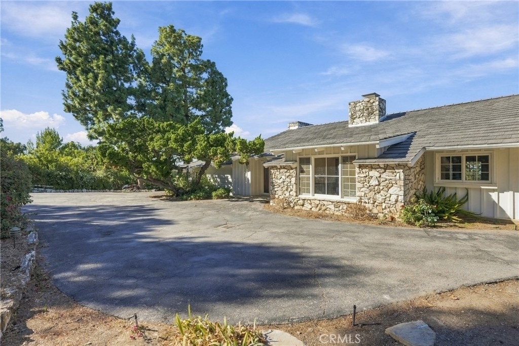 72 Saddleback Road - Photo 3