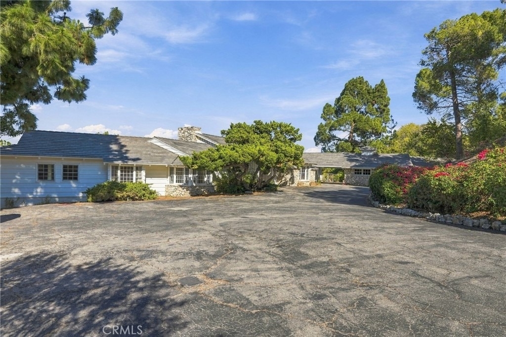 72 Saddleback Road - Photo 2