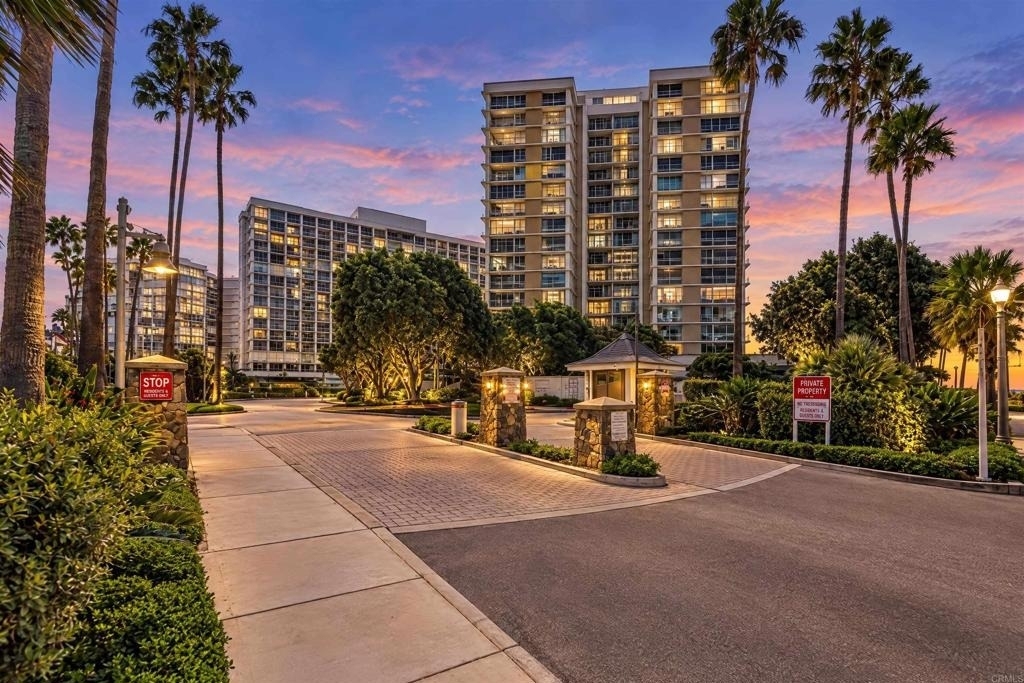 1720 Avenida Del Mundo - Photo 21