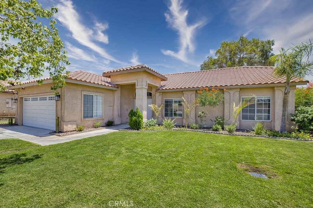 43950 Milan Court - Photo 0