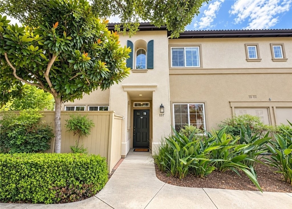 137 Islington - Photo 0