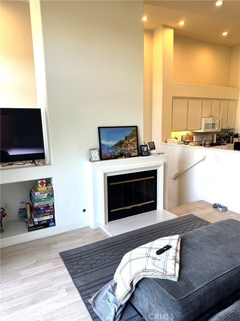 3006 Ladrillo Aisle - Photo 3