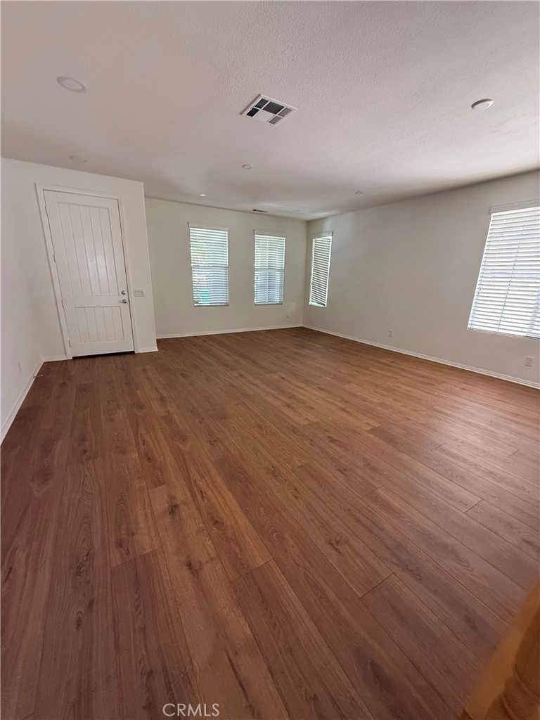 144 Treehouse - Photo 3