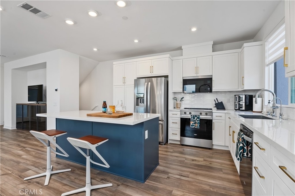 651 S Lyon Street - Photo 6
