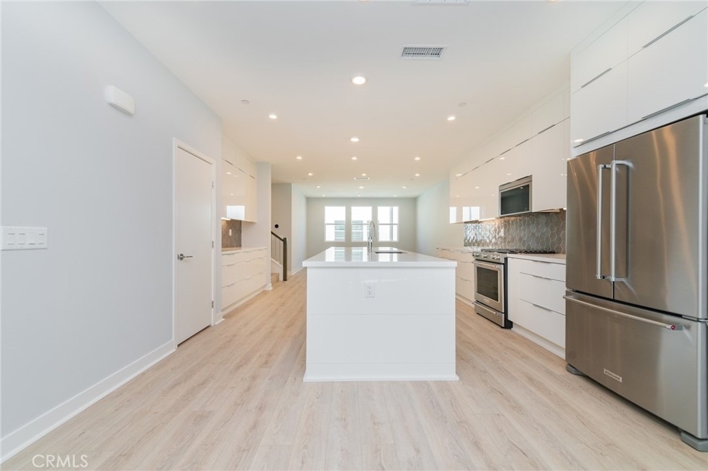 2653 Everly Dr - Photo 6