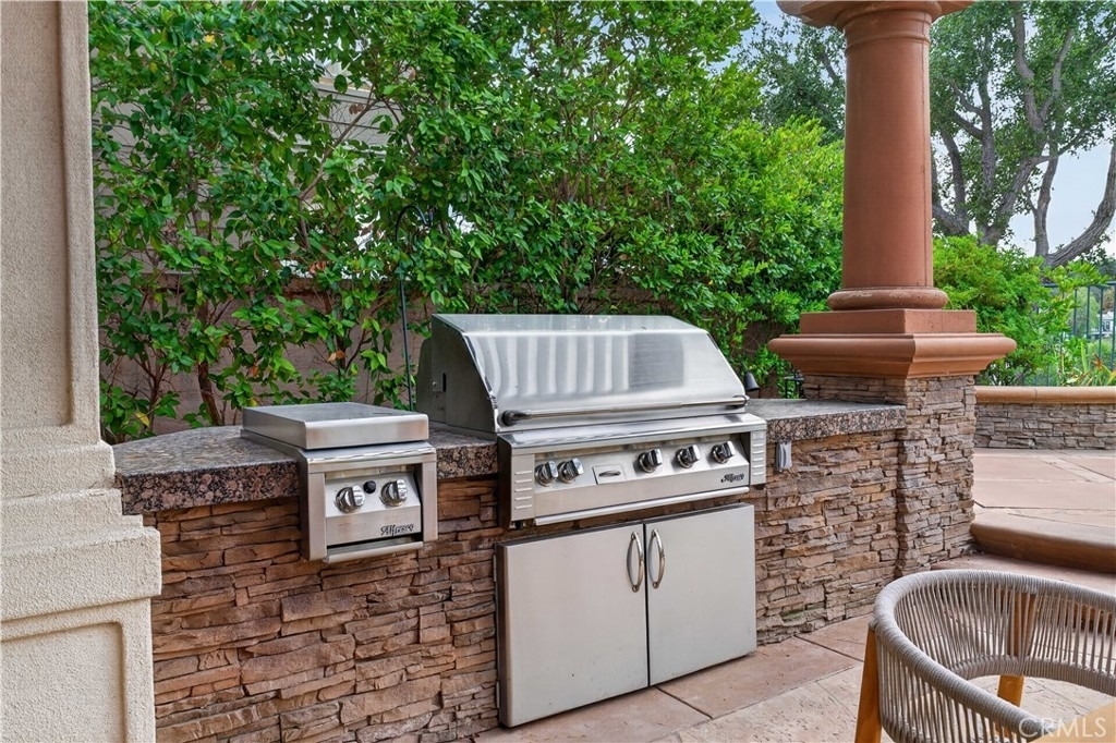 9 Sunningdale - Photo 49