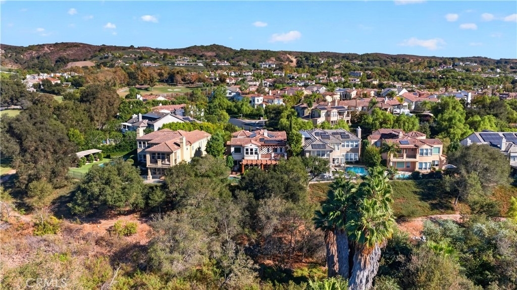 9 Sunningdale - Photo 3