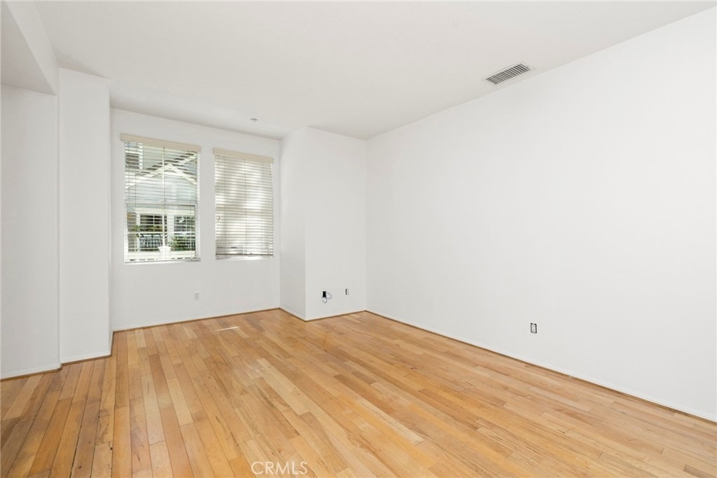 4 Toribeth Street - Photo 3