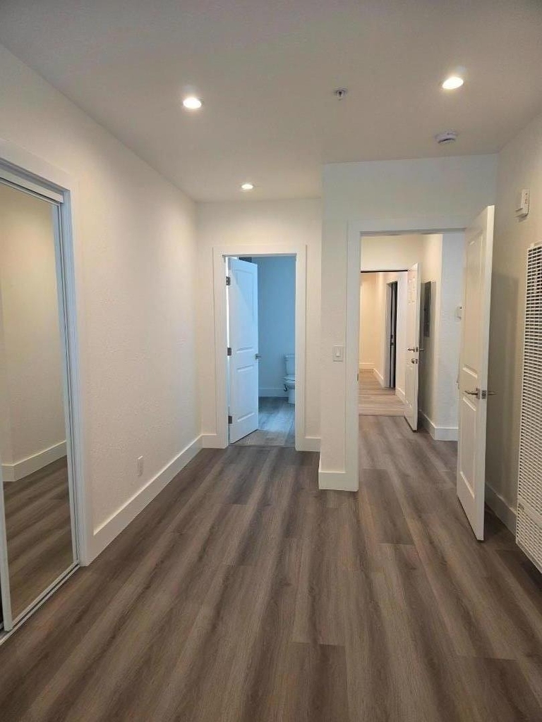 761 Lighthouse Avenue - Photo 6