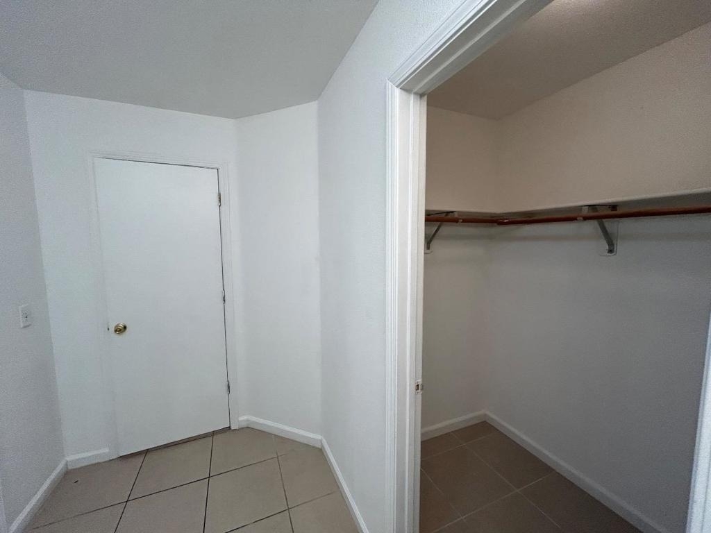 1035 Arbor Drive - Photo 6