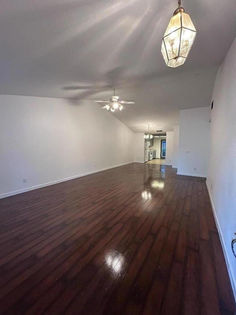 1035 Arbor Drive - Photo 9