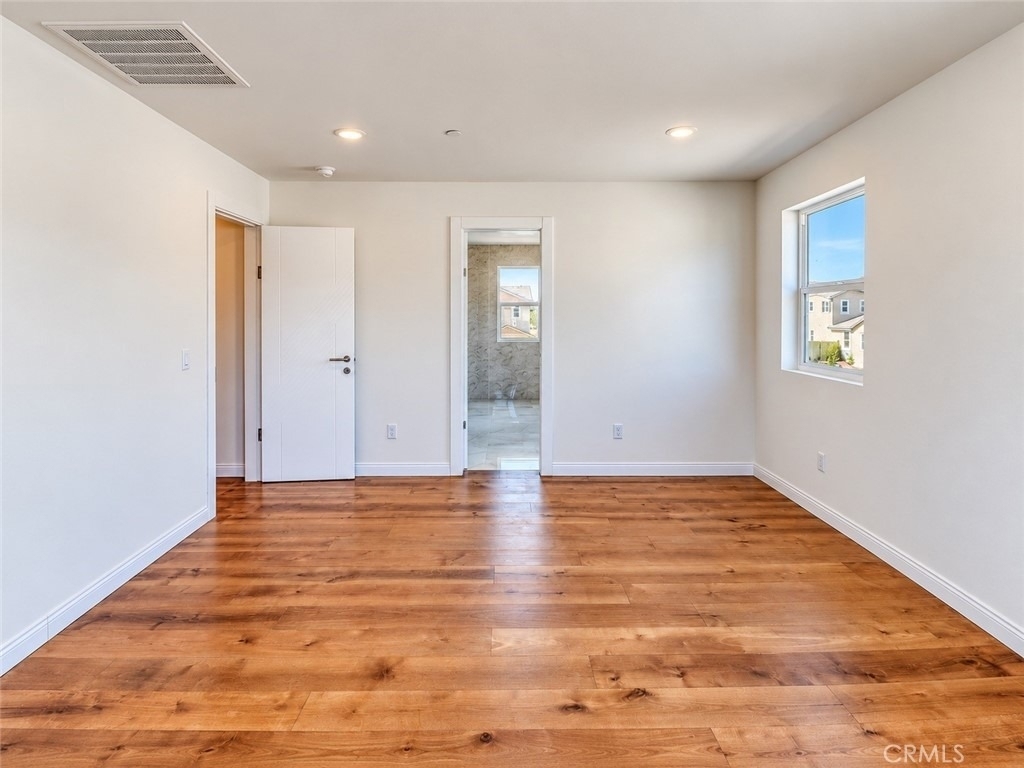 14424 Buvan Court - Photo 14
