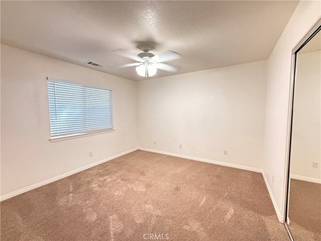 15681 Kingswood Drive - Photo 16