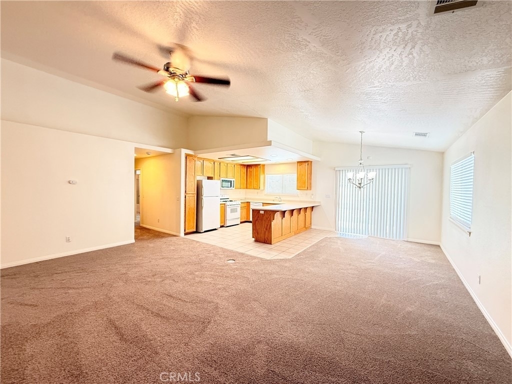 15681 Kingswood Drive - Photo 6
