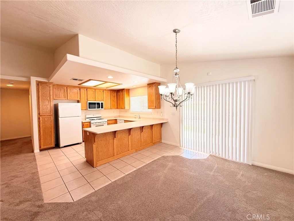 15681 Kingswood Drive - Photo 7