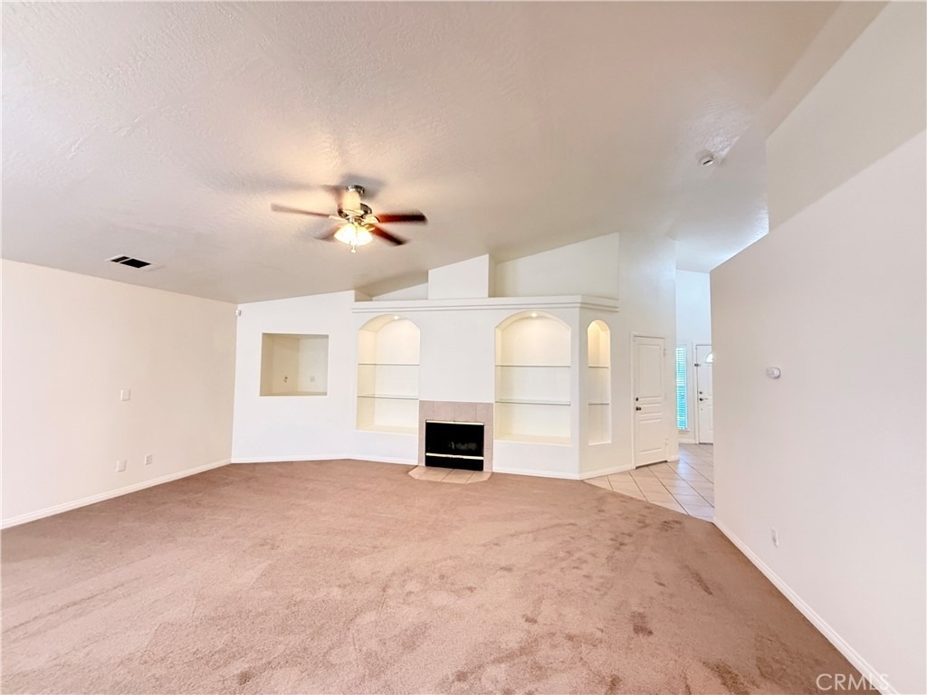 15681 Kingswood Drive - Photo 3