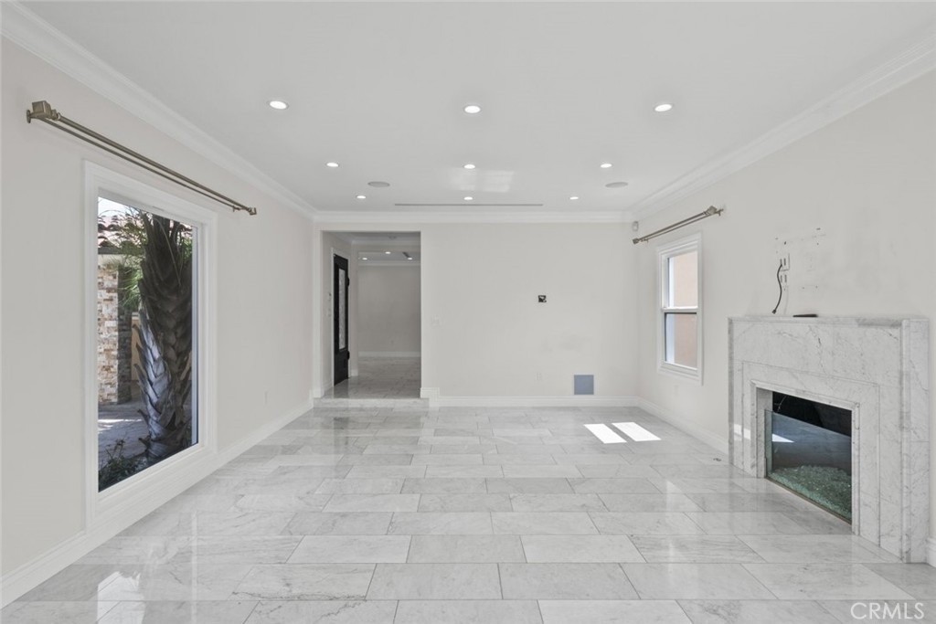 1134 Graynold Avenue - Photo 12