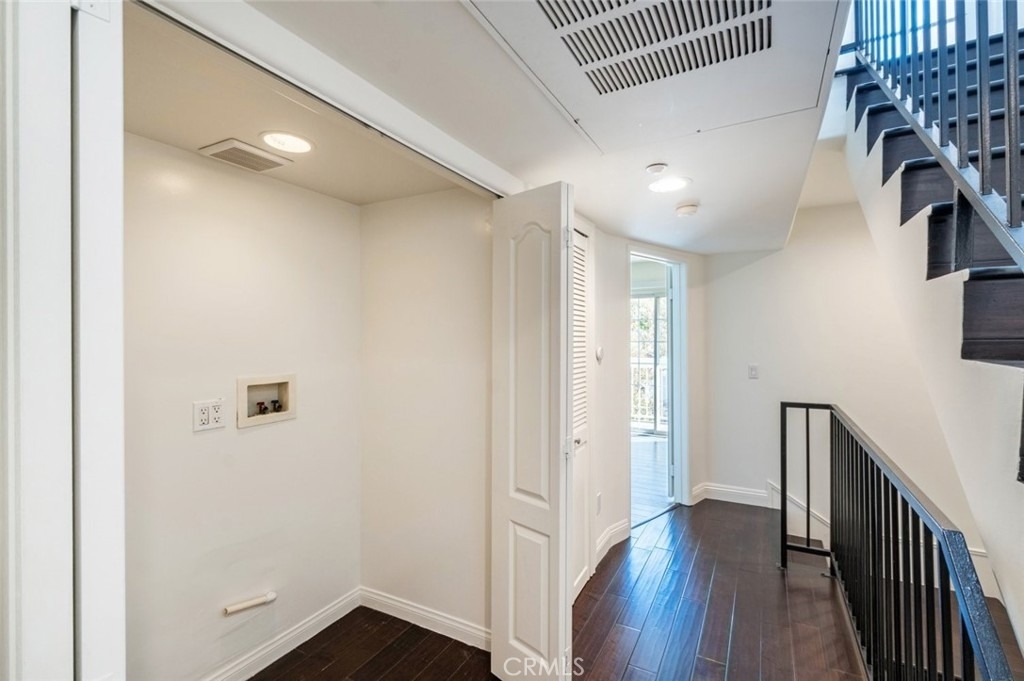 1201 Viola Avenue - Photo 19