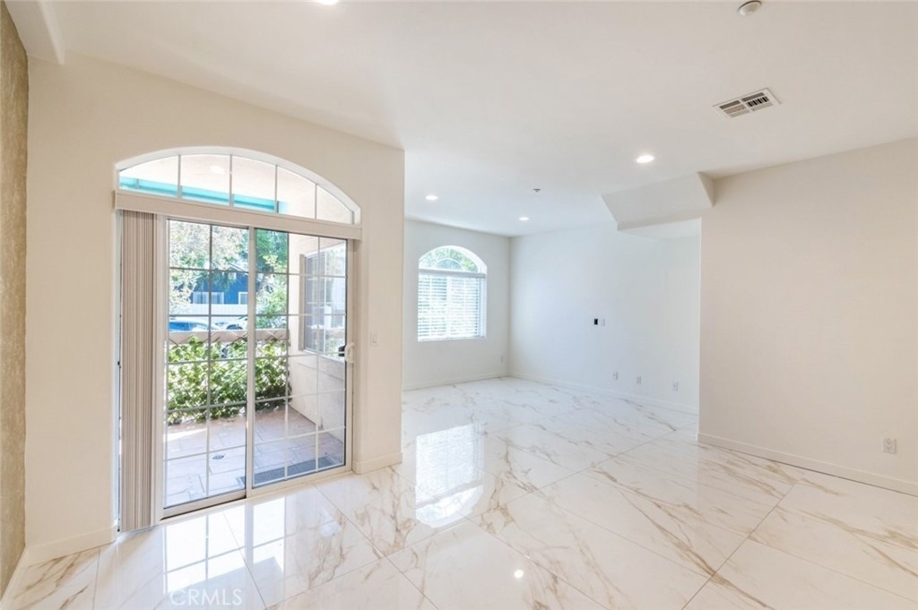 1201 Viola Avenue - Photo 6
