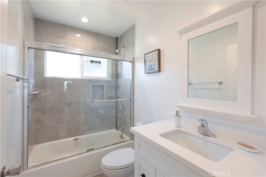 18623 Bryant - Photo 3