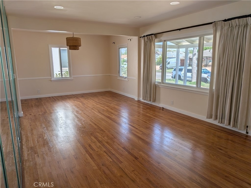 1511 N Rose - Photo 4
