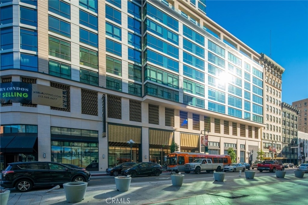 400 S Broadway - Photo 12