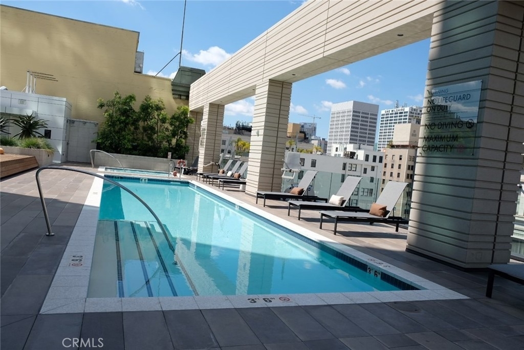 400 S Broadway - Photo 18