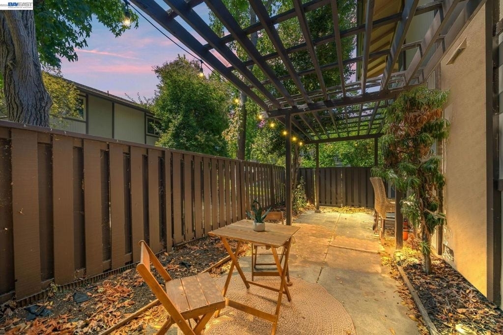 1828 Countrywood Ct - Photo 16
