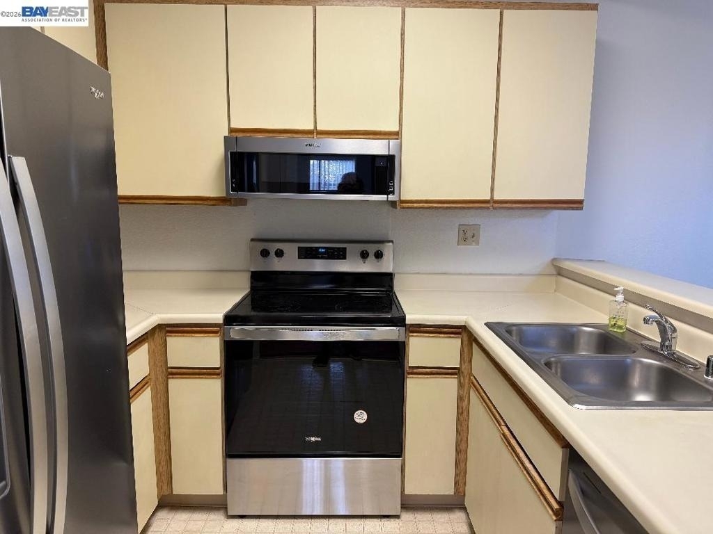 25850 Kay Ave - Photo 4
