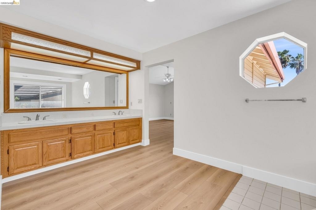 5650 Edgeview Dr - Photo 48