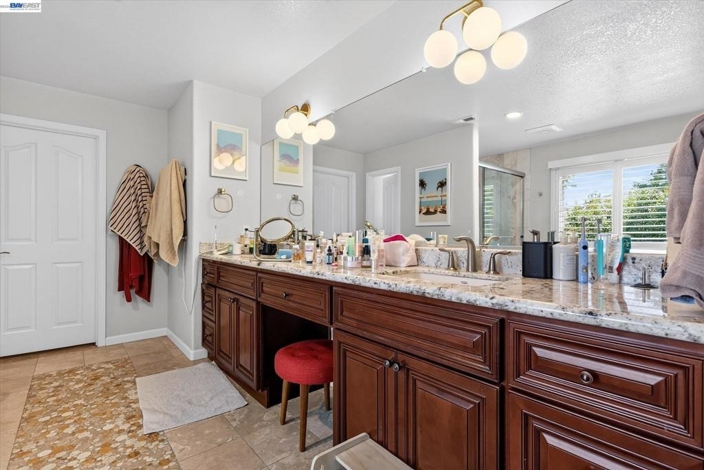 6 Courtney Ln - Photo 23