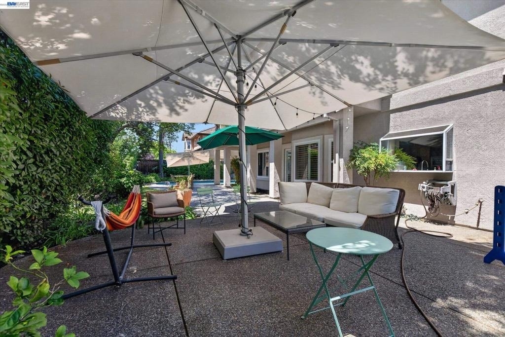 6 Courtney Ln - Photo 17