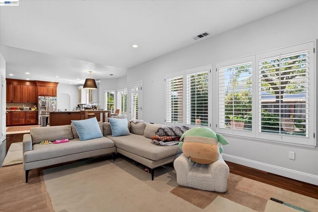 6 Courtney Ln - Photo 10