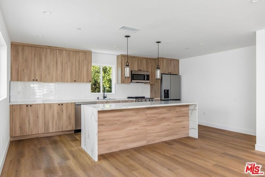 4303 Tujunga Avenue - Photo 6