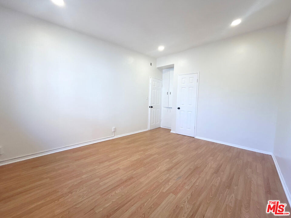 1148 N Formosa Avenue - Photo 6