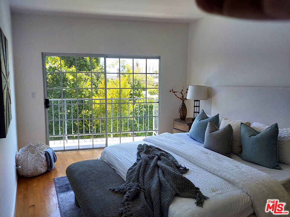 10650 Kinnard Avenue - Photo 11