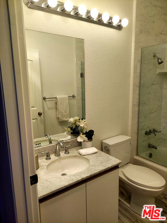 10650 Kinnard Avenue - Photo 18