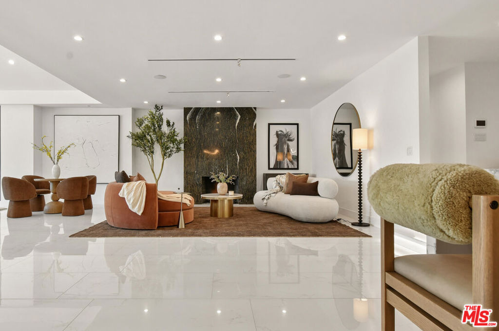 4423 Bergamo Drive - Photo 9