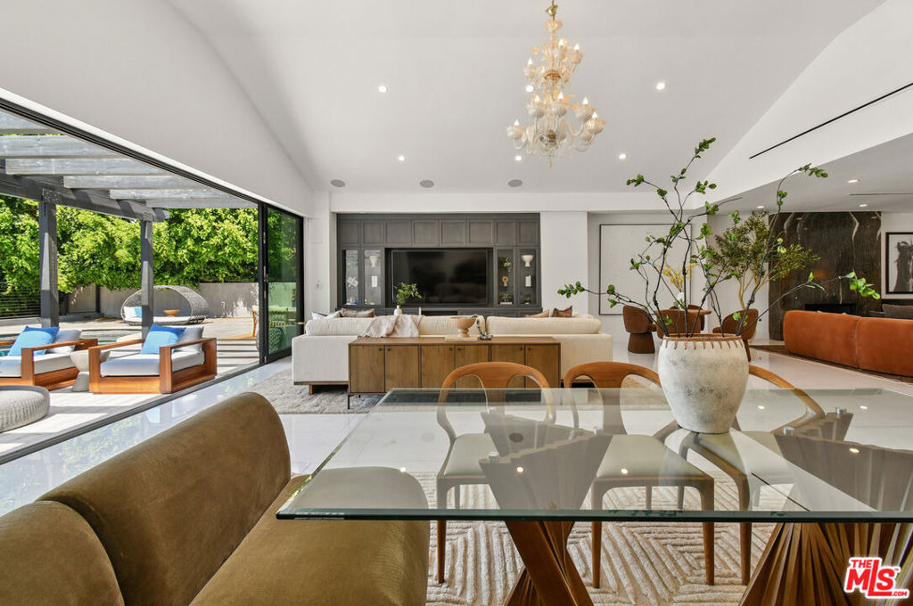 4423 Bergamo Drive - Photo 19