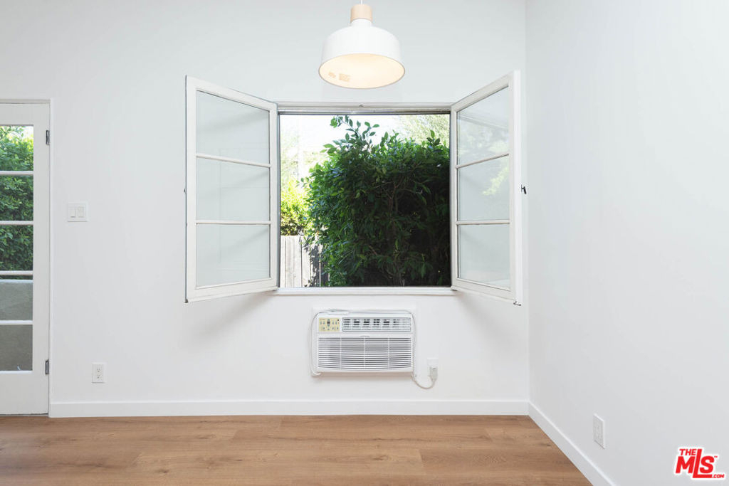7714 Rosewood Avenue - Photo 7