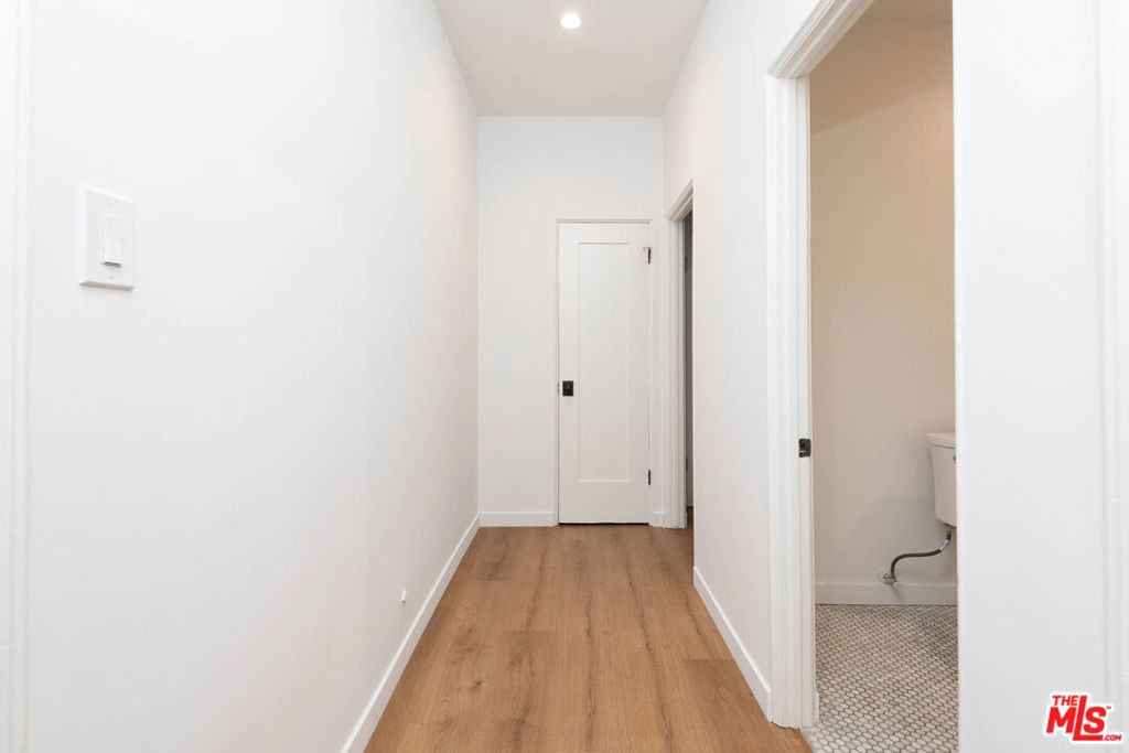 7714 Rosewood Avenue - Photo 8