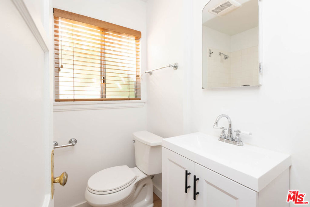 9025 Rangely Avenue - Photo 12